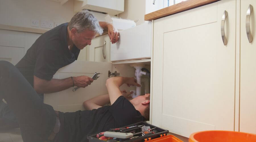 Professional burst pipe repair services in Honaunau, HI